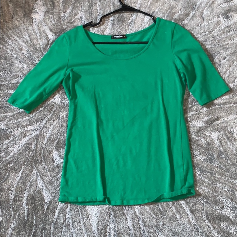 Greeb half sleeve blouse